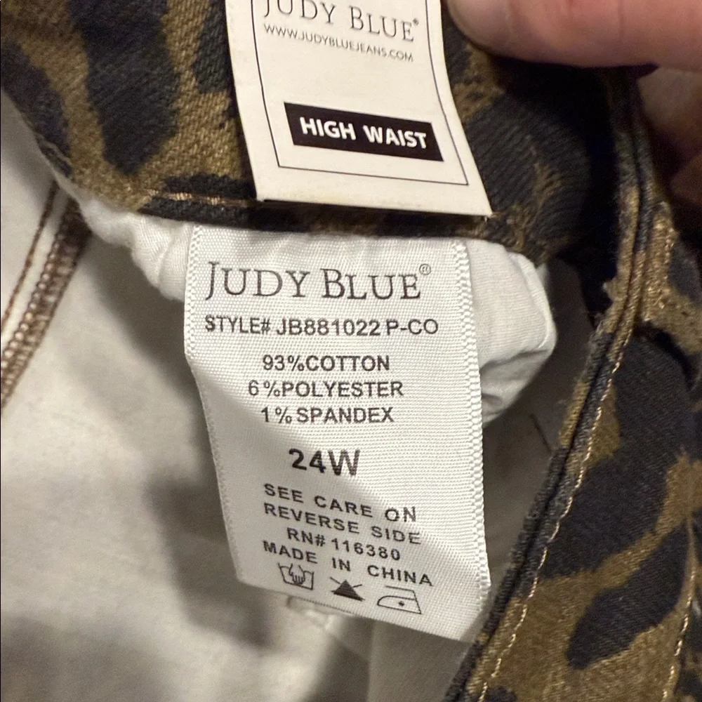 Judy Blue NWT Hear Me Roar Wide-Leg High Waist Denim Pants. 24W - Picture 6 of 7